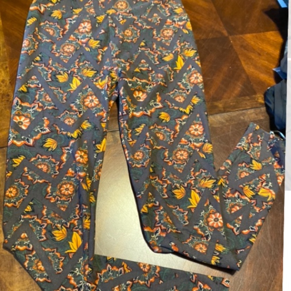 Floral Patterned Women's Leggings